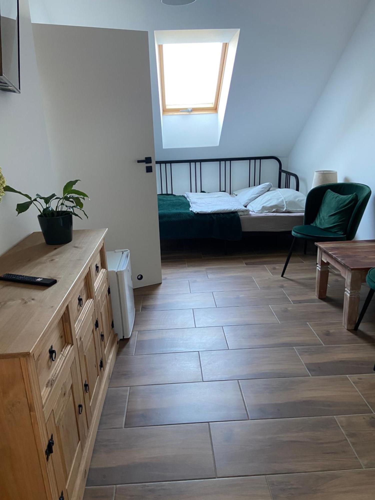 Zacisze Bed and Breakfast Karczmiska Pierwsze Eksteriør billede